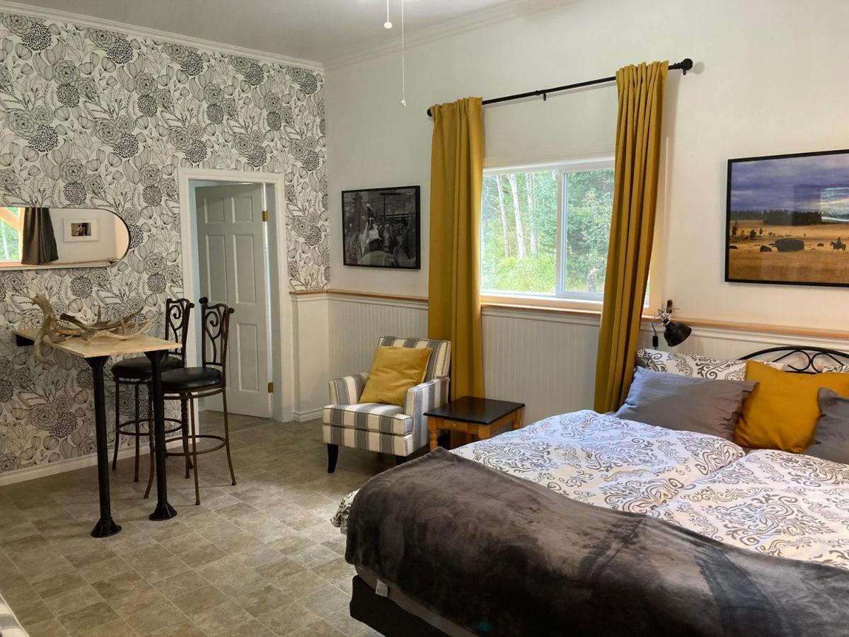 Battle Creek Ranch, Wells Gray Park Villa Clearwater Bagian luar foto